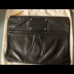 Authentic preowned Marc Jacobs leather pouch clutch